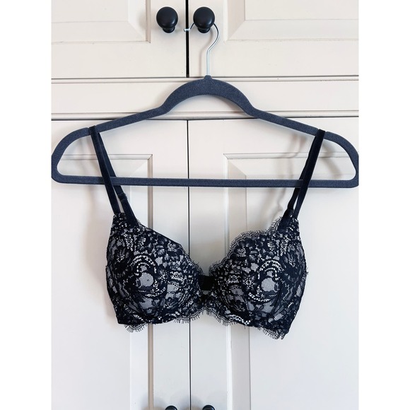 Victoria's Secret Black Lace Dream Angels Push Up Size 32C Barely Worn Perfect - Picture 1 of 4